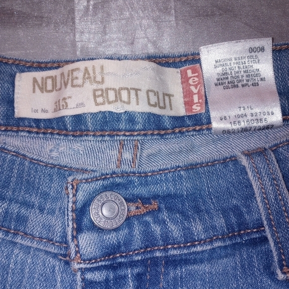 #98 Nouveau Boot Cut Levi's Jeans 14 MIS L=M - Picture 5 of 12